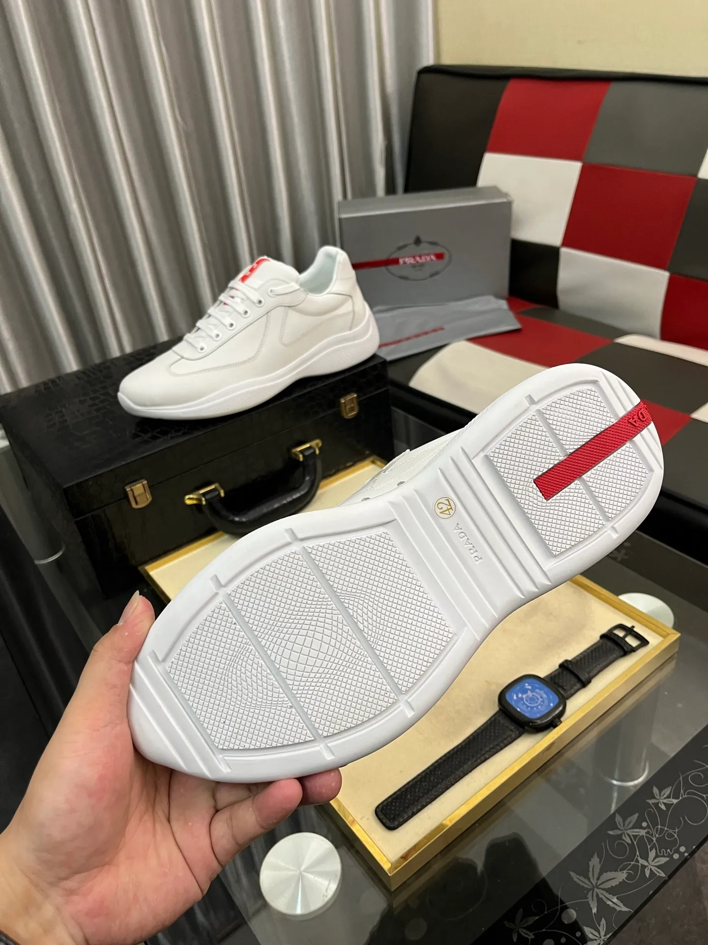 Men's shoes 💰400⌚️⌚️【PRADA】Prada casual shoes, originally developed 1:1, made of high-mercerized cowhide with imported cowhide, silk sheepskin lining, rubber outsole, comfortable and soft on the foot, size: 38-442️⃣Colors available